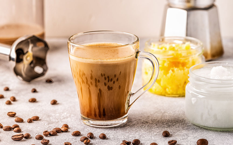 Wach, klar & entspannt: Bulletproof Coffee mit Cannabis?
